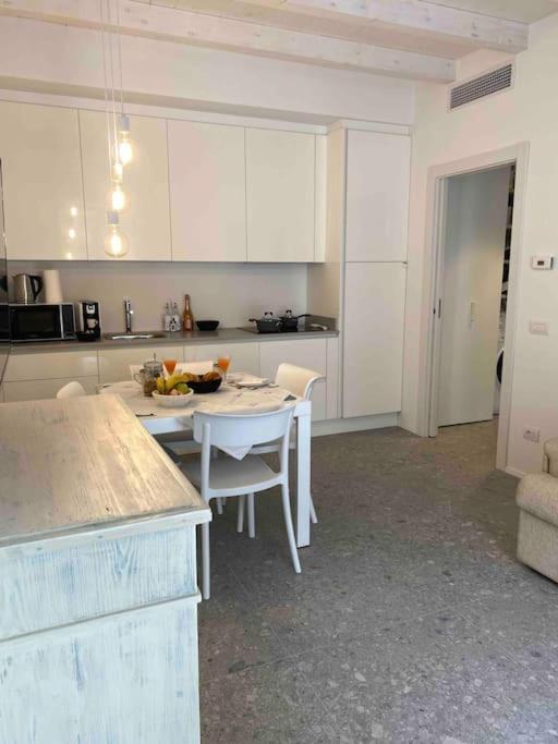 La Casa Di Gio: Piccolo Gioiello In Centro Côme Esterno foto